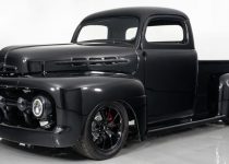 Revived Classic: 1951 Ford F1 Restomod Pickup with 4.6L Engine