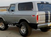 1978 Ford Bronco: Silver with Blue Racing Stripes