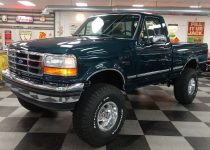 Lifted and Short '93 Ford F-150 One Nifty Ninth Gen